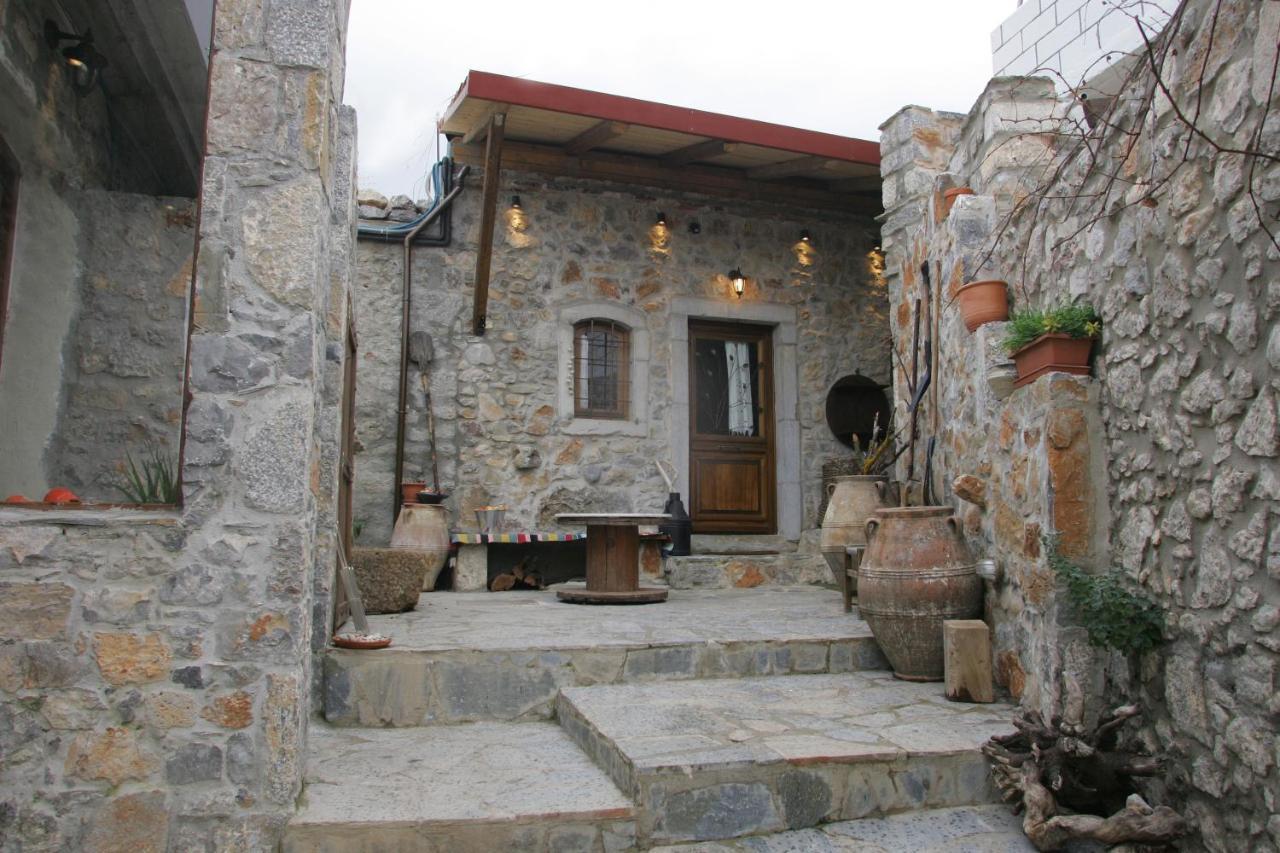 Vasilikata Lägenhet Agios Konstantinos  Exteriör bild